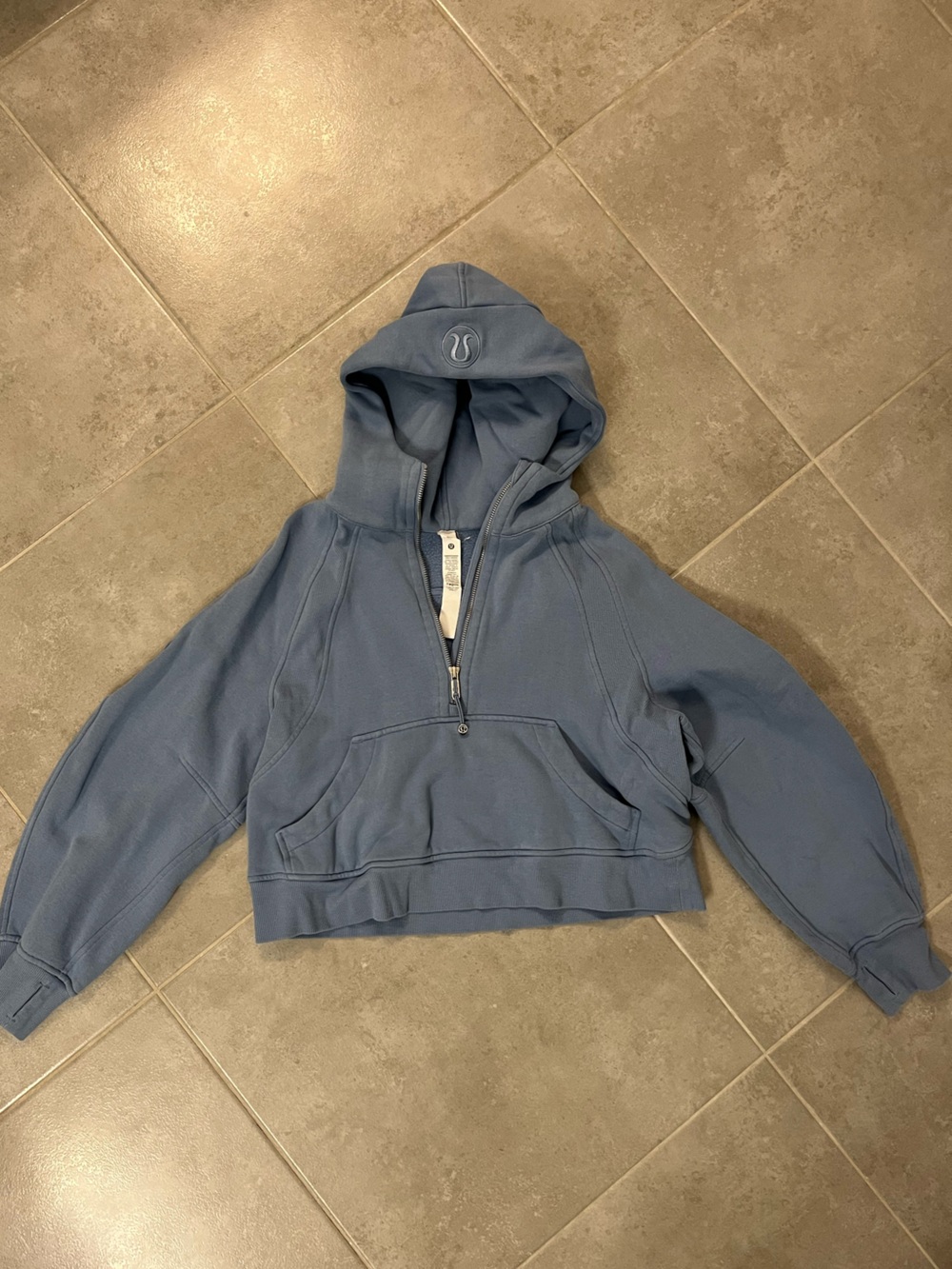 Blue Lululemon oversized scuba hoodie.
Size XS/S.
